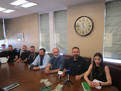 Εγκαίνια έκθεσης της Ανωτάτης Σχολής Καλών Τεχνών στην Καλαμάτα