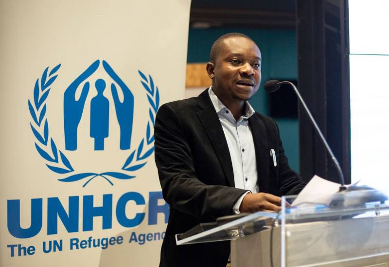 Από τα παγκάκια της πλατείας Αμερικής, πρώτος στο πανεπιστήμιο και σήμερα επιχειρηματίας