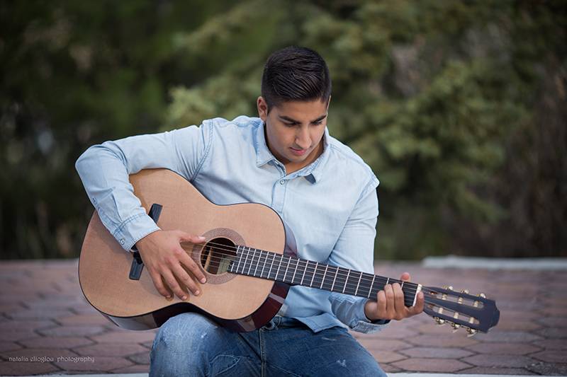 Νίκος Μανίτσας - Ηλίας Αλεξιάδης: Από την Καλαμάτα στο διαγωνισμό “MusicVote”