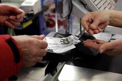 Απορίες επαγγελματιών για τα εκπτωτικά κουπόνια συλλόγων