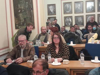 Τρεις νέοι σύμβουλοι στο Δημοτικό Συμβούλιο Καλαμάτας