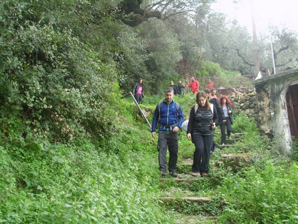 Εξόρμηση "Ευκλή" στα καλντερίμια της Βέργας (φωτογραφίες)
