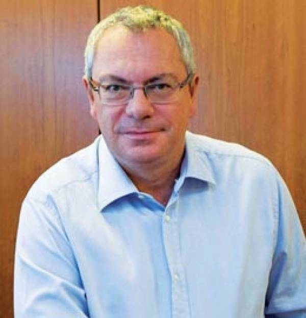 Ο Σταμάτης Μαλέλης απέναντι στο "Τέρας" που λέγεται κατάθλιψη