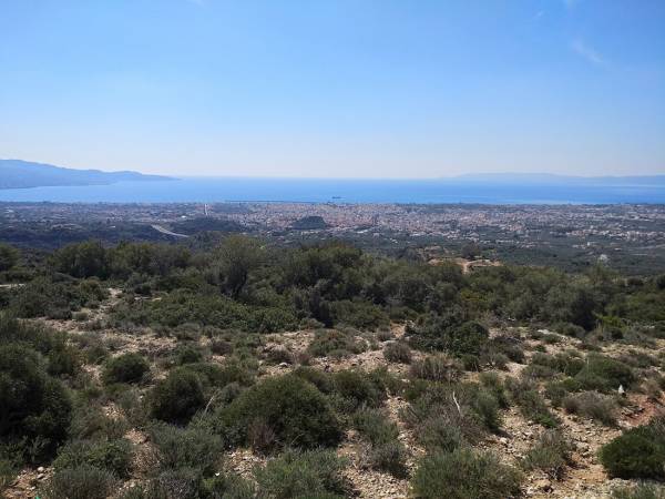 Η Καλαμάτα 13η στους δημοφιλείς προορισμούς