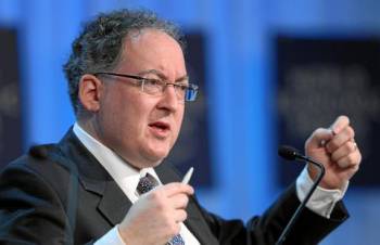 "Το όραμα της Ευρώπης πεθαίνει στην Ελλάδα", υποστηρίζει ο Γκίντεον Ράχμαν στους Financial Times