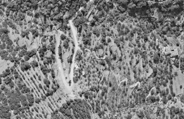 Νέα παρέμβαση για παλιό καλντερίμι και πετράλωνα στη Βέργα