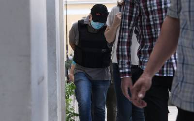 Υπόθεση «ψευτογιατρού»: Στον ανακριτή ο 47χρονος