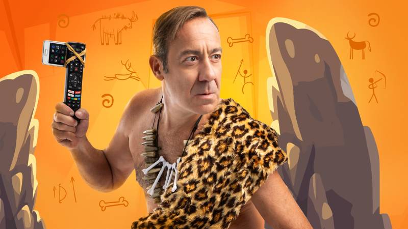 Ο Σωτήρης Καλυβάτσης σε ρόλο «Caveman» στην Καλαμάτα