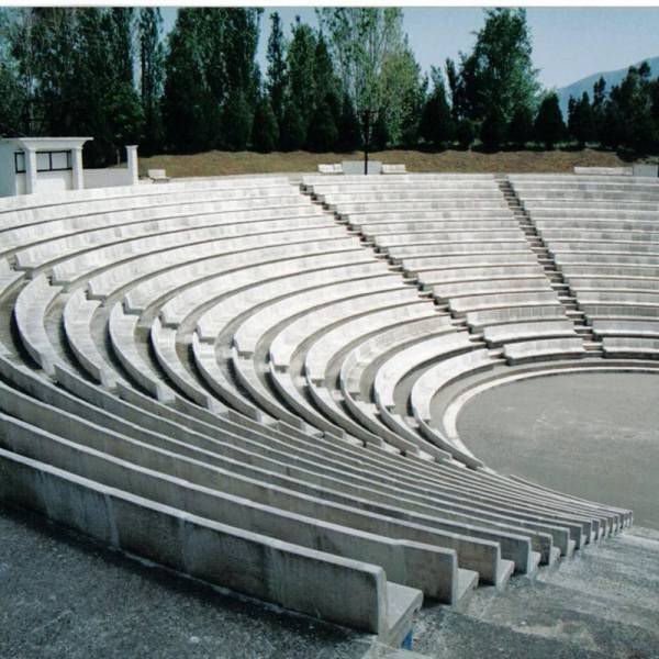 Υποσχέσεις για επανεκκίνηση εργασιών στο Ανοιχτό Θέατρο Καλαμάτας