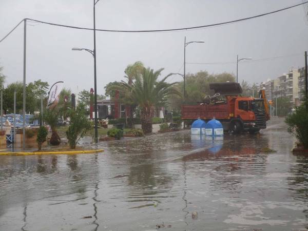 Επί τάπητος: Από τον κυκλώνα στην... κάλπη