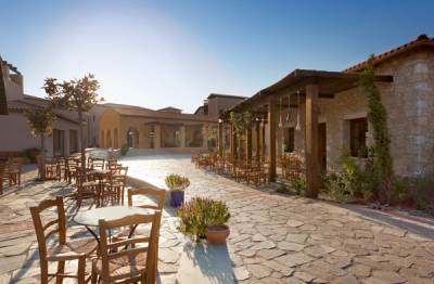 Φίλιππος Ζαμπέλης (Costa Navarino): “Πελάτες και ξενοδοχεία διαμορφώνουν το προϊόν”