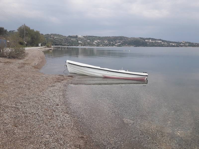Λίμνη Ηραίου ή Βουλιαγμένης στην Κορινθία (φωτογραφίες)