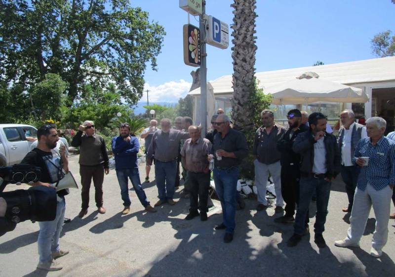 Ετοιμάζονται με τα τρακτέρ για Καλαμάτα οι αγρότες της Μεσσήνης (βίντεο)