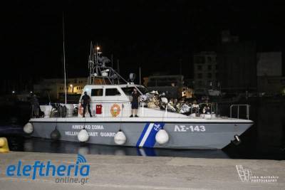 Στα κρατητήρια Καλαμάτας μεταφέρθηκαν οι 37 μετανάστες