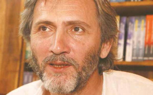 Παρουσίαση βιβλίου του Γιάννη Καλπούζου σε Καλαμάτα και Κυπαρισσία