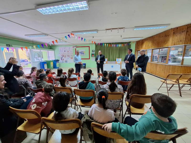 Συζήτηση του δημάρχου Καλαμάτας με μαθητές του 16ου Δημοτικού Σχολείου και του 2ου Γυμνασίου Καλαμάτας