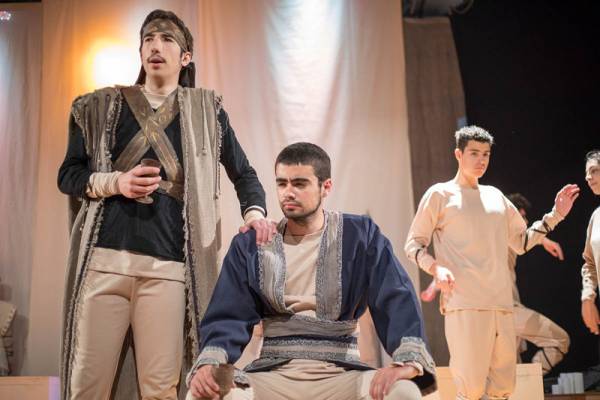 Επιτυχημένη πρεμιέρα της παράστασης “Το σκλαβί”