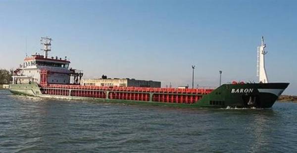 Iταλία: Αγνοείται η τύχη τριών ανθρώπων μετά το ναυάγιο τουρκικού εμπορικού πλοίου