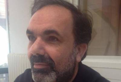Το &quot;τελευταίο αντίο&quot; στον δημοσιογράφο Γ. Ανανδρανιστάκη - Στην κηδεία και ο Τσίπρας