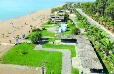 Μικρό ενδιαφέρον για καντίνες και ξαπλώστρες στο Δήμο Μεσσήνης