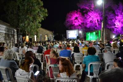 Αφιέρωμα στο Στέλιο Καζαντζίδη στο Καλό Νερό
