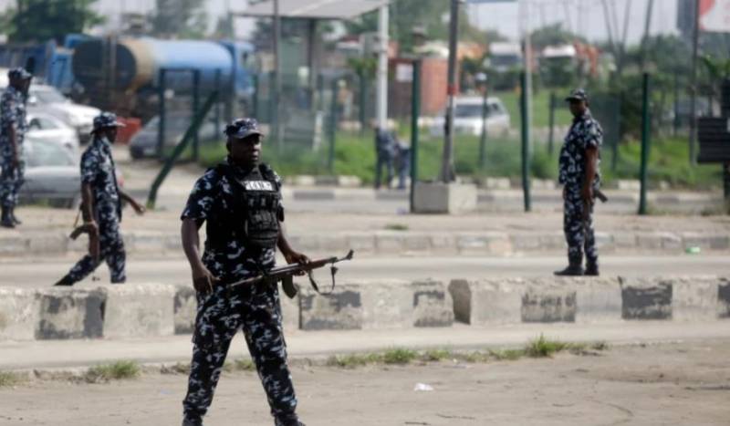 Επίθεση ενόπλων σε χωριά στη Νιγηρία μ’ έναν νεκρό και 150 θύματα απαγωγής