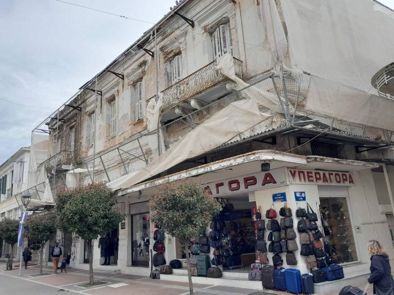 “Ναυάγησε” η αξιοποίηση του “Αχίλλειον” στο κέντρο της Καλαμάτας