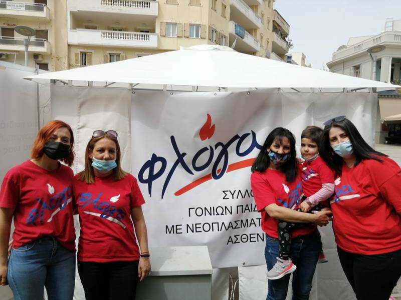 Πασχαλινό bazaar από το Σύλλογο “Φλόγα” στην Καλαμάτα