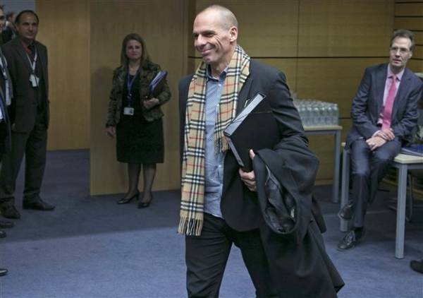 Βαρουφάκης: Οι μέθοδοι της τρόικας είναι σαν τα βασανιστήρια της CIA