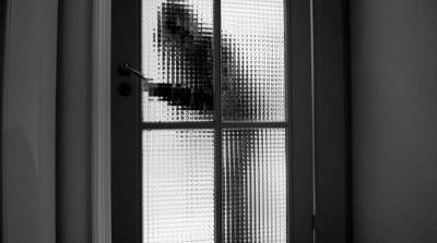 Καλαμάτα: Διάρρηξη δύο σπιτιών στην οδό Βύρωνος