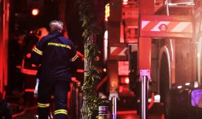 Θεσσαλονίκη: Νεκρή 70χρονη έξω από διαμέρισμα στο οποίο είχε ξεσπάσει φωτιά (βίντεο)