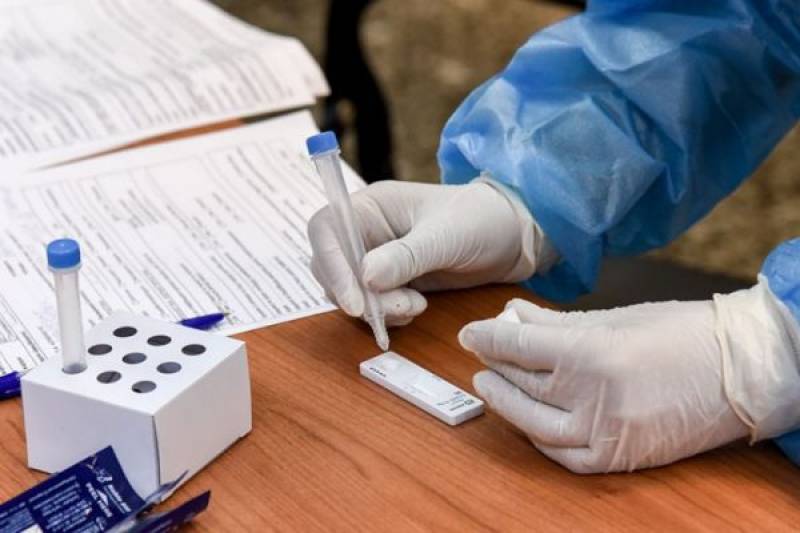 Κορονοϊός: 16 νέοι θάνατοι και 24 διασωληνωμένοι την τελευταία εβδομάδα