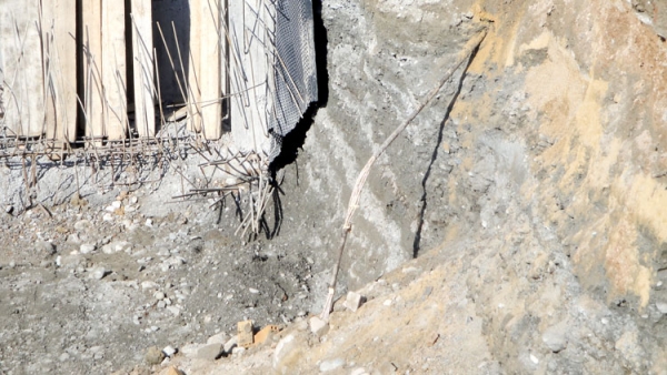 Χωρίς τηλέφωνο και Ιντερνετ 225 σπίτια και καταστήματα στην περιοχή της Κεντρικής Αγοράς Καλαμάτας