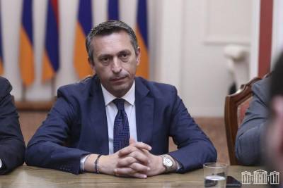 Επίθεση ΠΕΜΕΤΕ κατά Μαντά: Αντιπαράθεση για την ΠΟΠ Ελιά Καλαμάτας