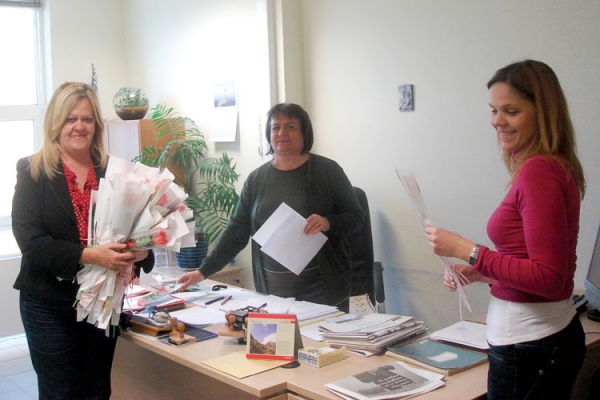 Ευχές της Ντίας Τζανετέα για τη γιορτή της γυναίκας