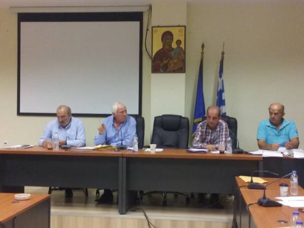 Αντίθετο το Δημοτικό Συμβούλιο Τριφυλίας στις συχνές μετακινήσεις γιατρών