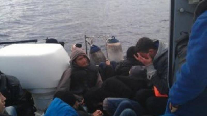 Aπεγκλωβισμός 31 μεταναστών από δύσβατη περιοχή της Σάμου