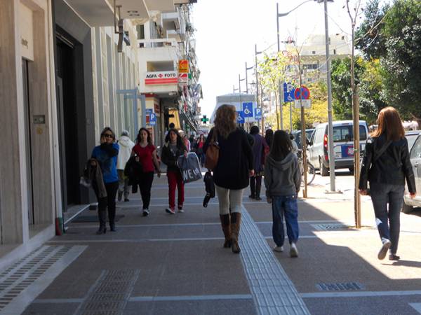 “Απόβαση” επισκεπτών και αυξημένα μέτρα ασφαλείας στην Καλαμάτα