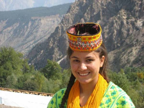 Αύριο βράδυ στην Καλαμάτα: "Οι Νύμφες του Hindu Kush"