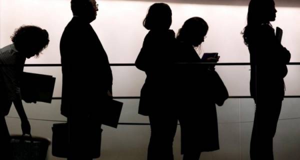 Εφιάλτης γιορτών για 9 στους 10 ανέργους χωρίς επίδομα ανεργίας και απασχόλησης