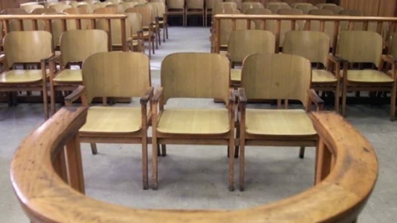 Ελεύθερος με όρο ο ηλικιωμένος που «έριξε» με αεροβόλο όπλο κατά γάτας