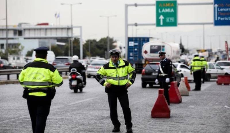 Κυκλοφοριακές ρυθμίσεις σε όλη τη χώρα για τον Δεκαπενταύγουστο