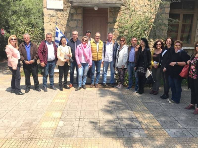 Επίσκεψη Κοσμόπουλου στη Μικρή Μαντίνεια