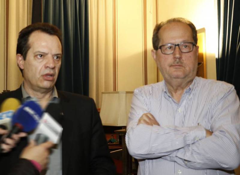 “Πολιτική συναλλαγή” Νίκα - Δέδε βλέπει ο Τατούλης