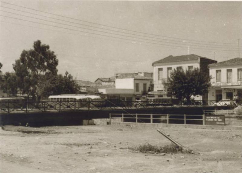 Η γέφυρα των Κρεοπωλείων στο Νέδοντα