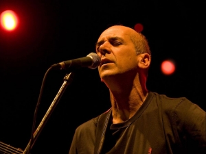 Ο Ορφέας Περίδης στις 24 Μαρτίου στις "Σπονδές"