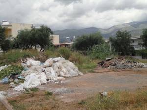 Σκουπιδότοποι παντού