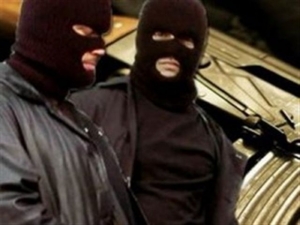 Συμμορίες κακοποιών εφορμούν από την Καλαμάτα. Πολύ και καλή δουλειά από την Ασφάλεια