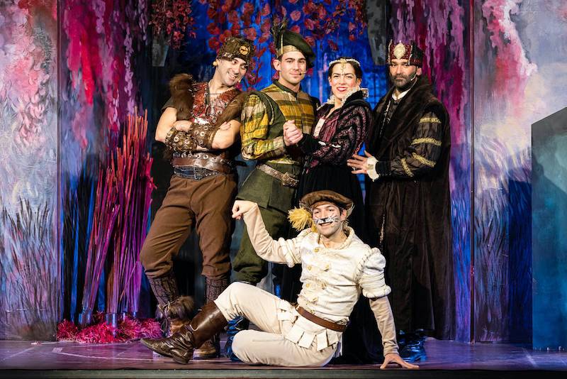 "Ο Παπουτσωμένος Γάτος" στο Εργατικό Κέντρο Καλαμάτας