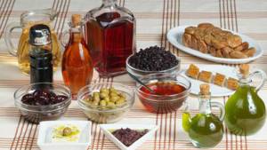 Προώθηση εξαγωγών για τοπικά προϊόντα από τα Ιδρύματα Καρέλια και Κωνσταντακόπουλου